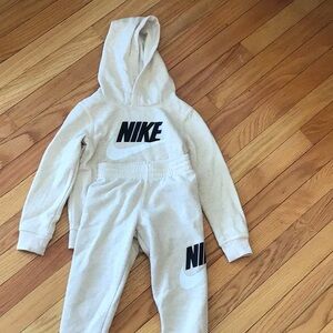 Nike Hoodie Sweat pant Set